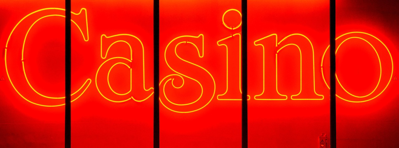 Insegna luminosa di un casinò